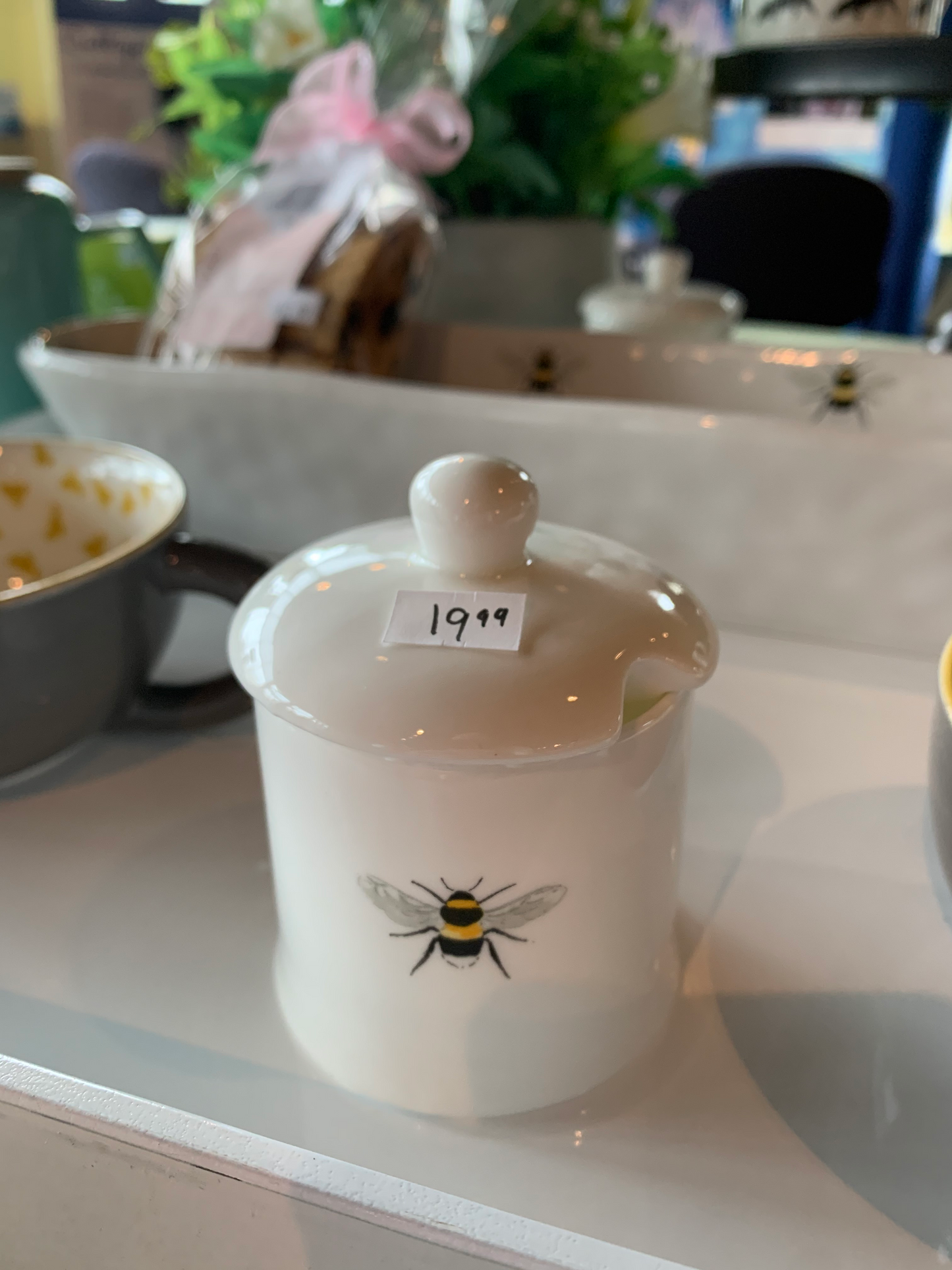 Kitchen - Bees Jam Jar